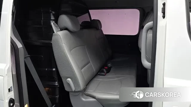 Hyundai The New Grand Starex 2019 Белый из Кореи, фото 2