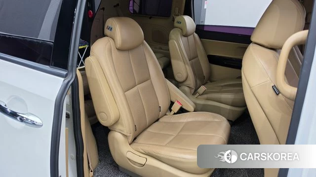 Kia The New Carnival 2018 Белый из Кореи, фото 2