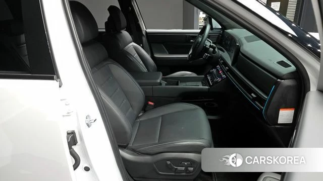 Hyundai Santa Fe (MX5) 2024 Белый из Кореи, фото 2