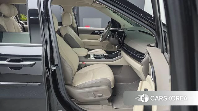 Kia The New Carnival 4th Generation 2024 Черный из Кореи, фото 2