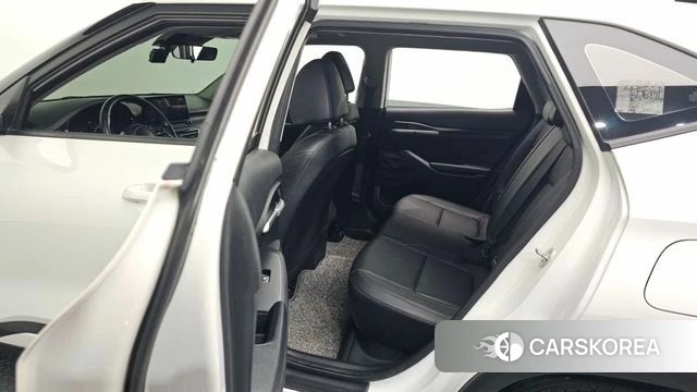 Kia Seltos 2021 Белый из Кореи, фото 2