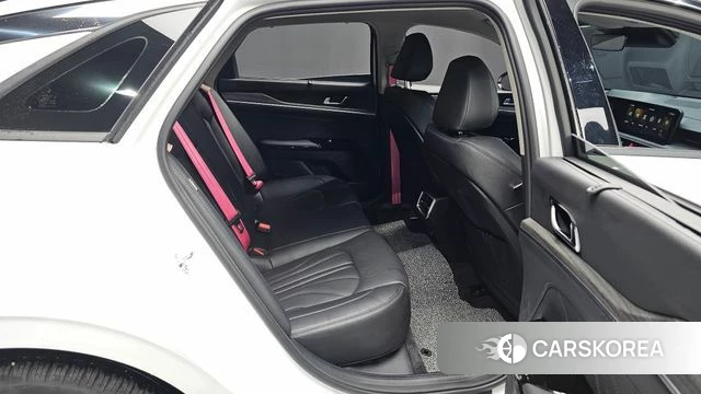 Kia The New K5 3rd generation 2025 Белый из Кореи, фото 2