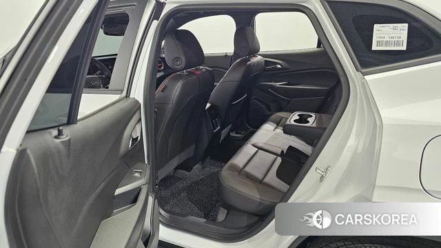 Chevrolet (GM Daewoo) Trax Crossover 2024 Белый из Кореи, фото 2