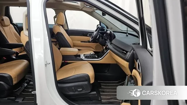 Kia Carnival 4th generation 2020 Белый из Кореи, фото 2