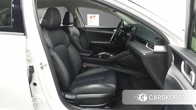 Kia K5 3rd generation 2022 Белый из Кореи, фото 2