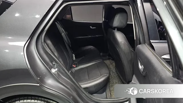 Kia Stonic 2019 Серый из Кореи, фото 2