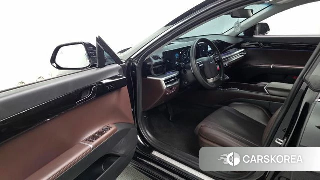 Hyundai Grandeur Hybrid (GN7) 2023 Черный из Кореи, фото 2