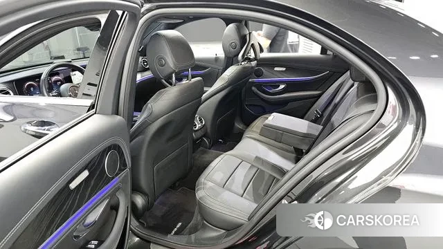 Mercedes-Benz E-Class W213 2020 Серый из Кореи, фото 2