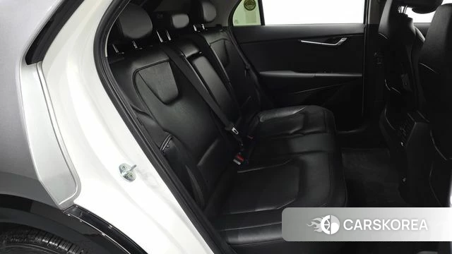 Kia Di Ol Nu Niro 2022 Белый из Кореи, фото 2