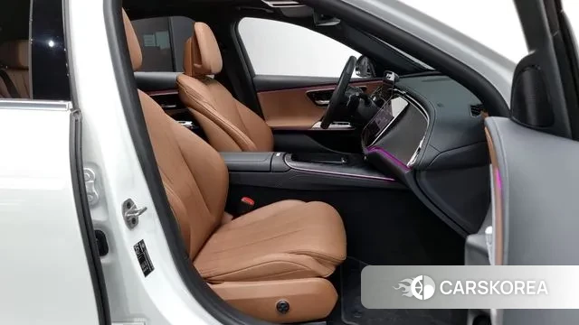 Mercedes-Benz E-Class W214 2024 Белый из Кореи, фото 2