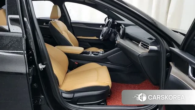 Kia K5 3rd generation 2022 Черный из Кореи, фото 2