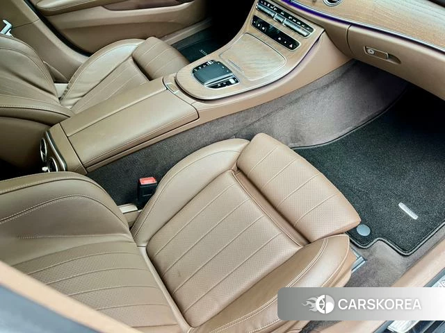 Mercedes-Benz E-class id 4222395 из Китая 2