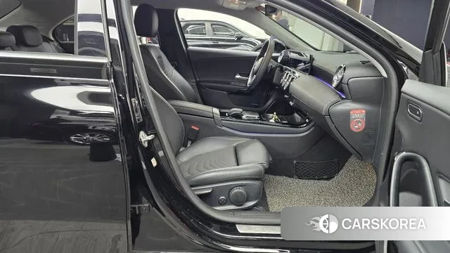 Mercedes-Benz A-Class W177 2020 Черный из Кореи, фото 2