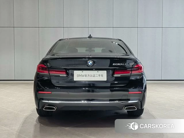 BMW 5 series 2021 Черный из Китая, фото 2