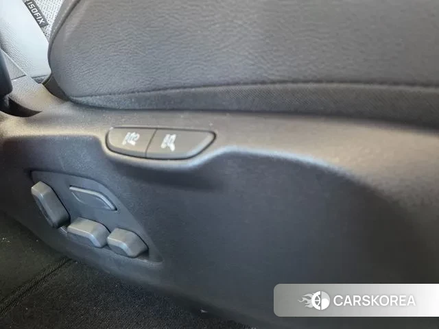 Kia The New Carnival 4th Generation 2024 Белый из Кореи, фото 2