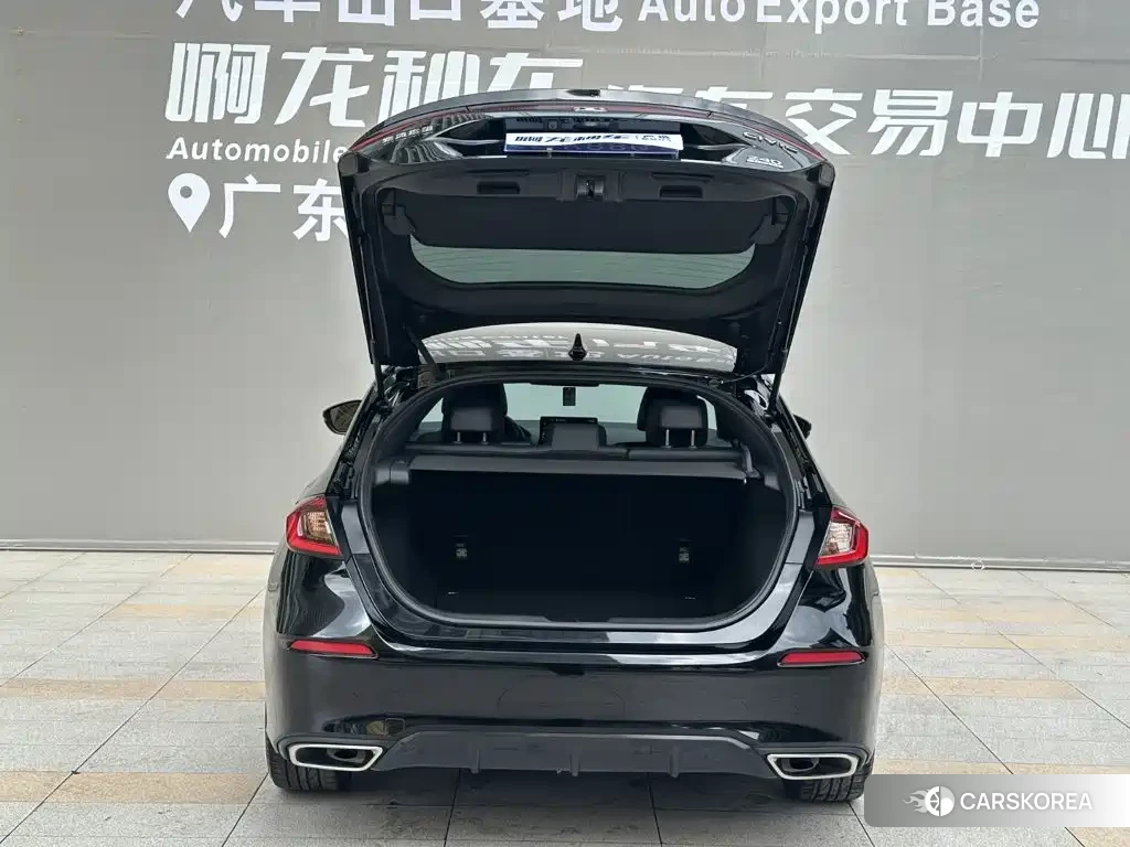Honda Civic 2024 Черный из Китая, фото 2