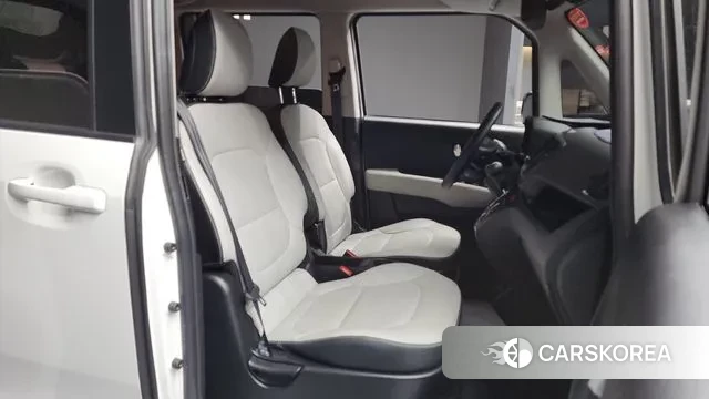 Kia The New Kia Ray 2023 Белый из Кореи, фото 2