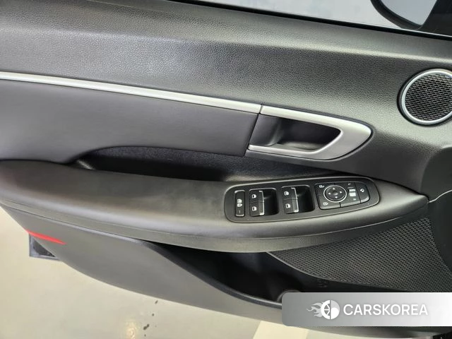 Hyundai Sonata Hybrid (DN8) 2023 Черный из Кореи, фото 2