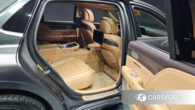 Genesis G90 (RS4) 2022 Серебристо-серый из Кореи, фото 2