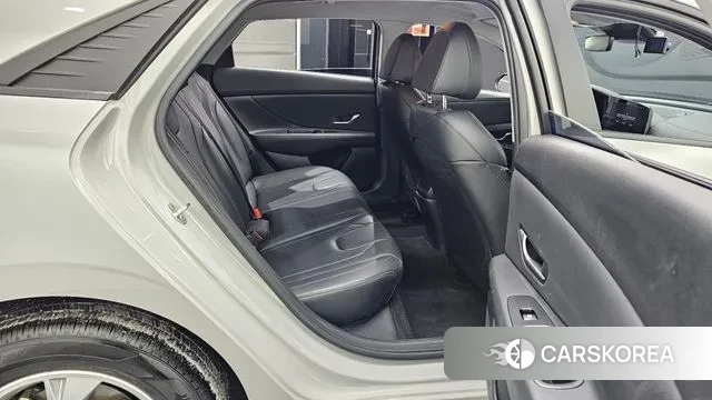 Hyundai Avante (CN7) 2020 Серебристо-серый из Кореи, фото 2