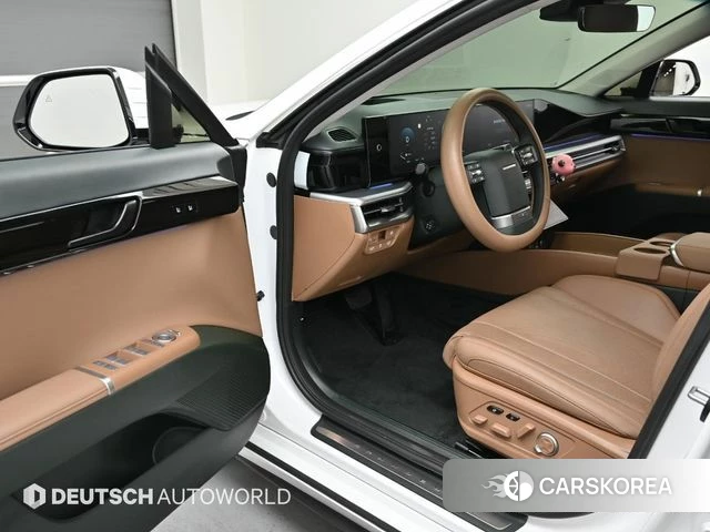 Hyundai Grandeur Hybrid (GN7) 2025 Белый из Кореи, фото 2