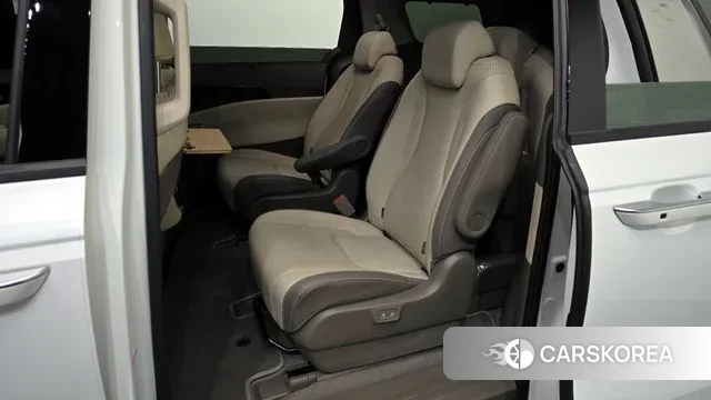 Kia The New Carnival 4th Generation 2024 Белый из Кореи, фото 2