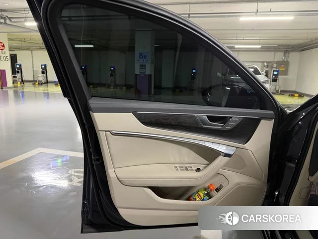 Audi A6 (C8) 2020 Синий из Кореи, фото 2