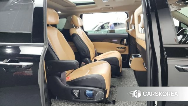 Kia Carnival 4th generation 2022 Черный из Кореи, фото 2