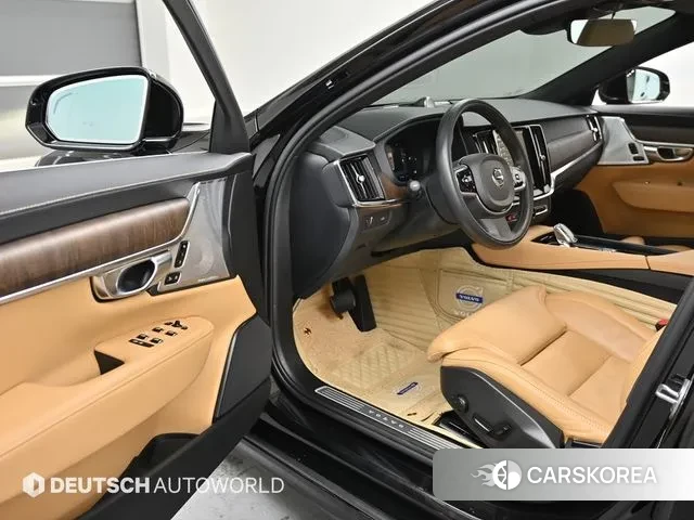 Volvo S90 2022 Черный из Кореи, фото 2