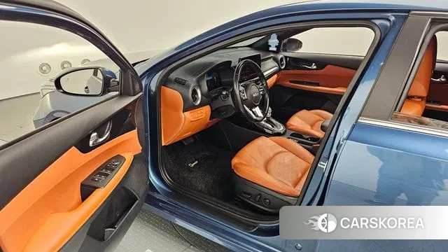 Kia The New K3 2nd generation 2021 Синий из Кореи, фото 2