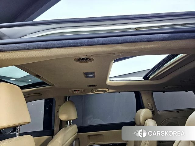 Kia The New Carnival 2019 Белый из Кореи, фото 2