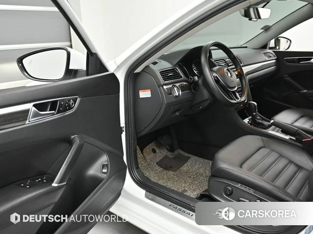 Volkswagen The New Passat 2018 Белый из Кореи, фото 2