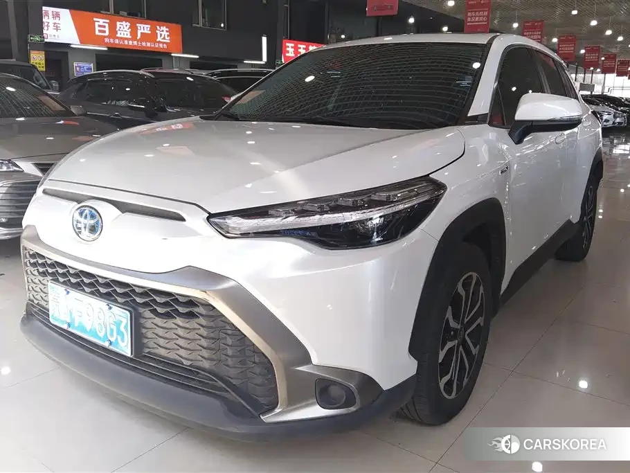 Toyota Frontlander 2024 Белый из Китая, фото 2