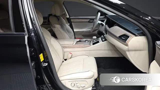 Genesis G90 2021 Черный из Кореи, фото 2