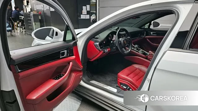 Porsche Panamera (971) 2021 Белый из Кореи, фото 2