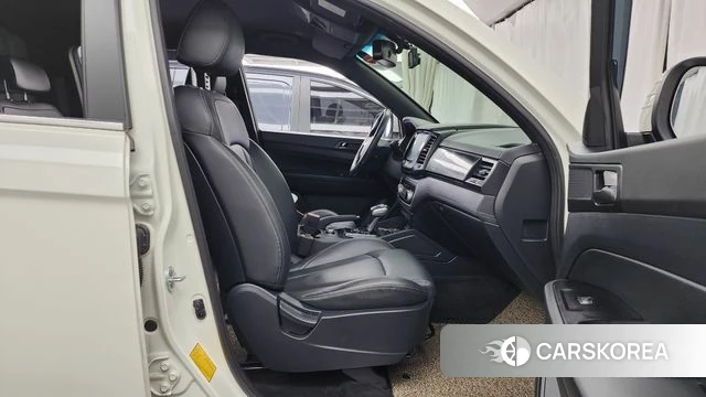 Ssangyong Rexton Sports 2020 Белый из Кореи, фото 2