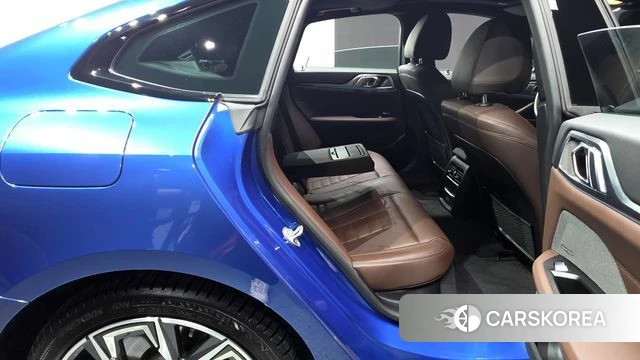 BMW i4 2022 Синий из Кореи, фото 2