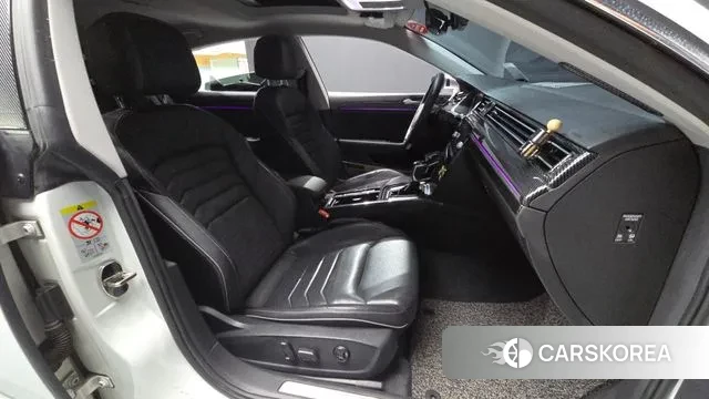 Volkswagen Arteon 2019 Белый из Кореи, фото 2