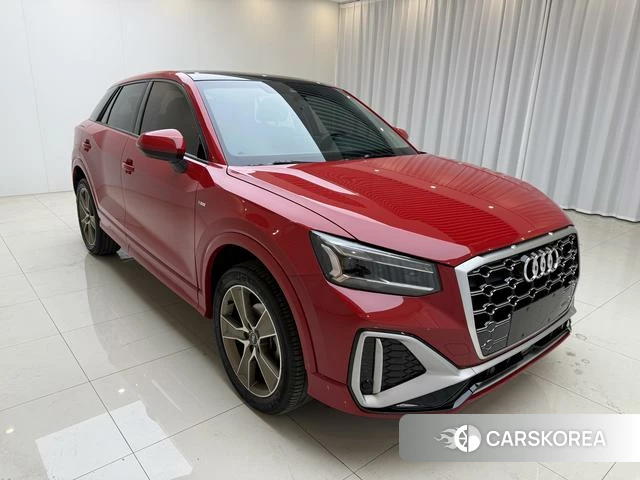 Audi Q2L 2022 Красный из Китая, фото 2