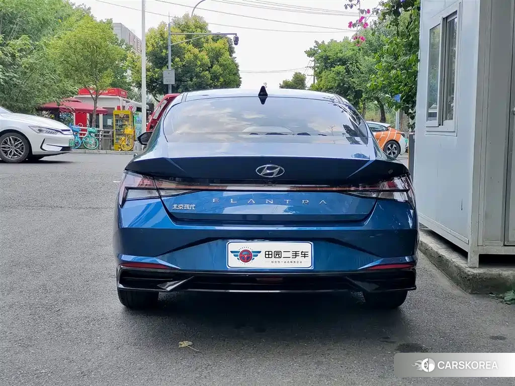 Hyundai Elantra 2022 Синий из Китая, фото 2