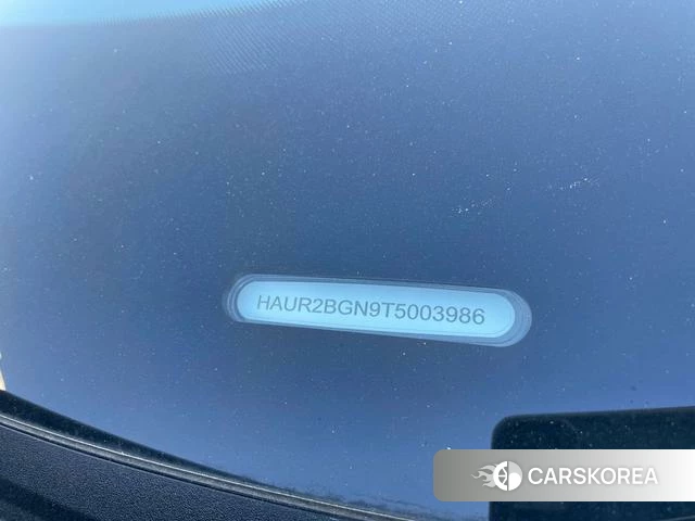 Audi Q6L e-tron 2025 Черный из Китая, фото 2