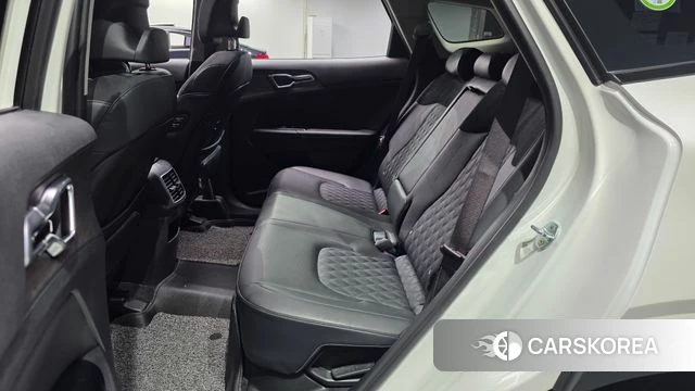 Kia Sportage 5th Generation Hybrid 2022 Белый из Кореи, фото 2
