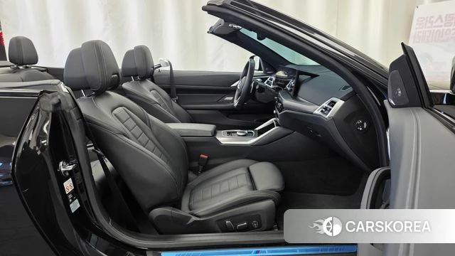 BMW 4 Series (G22) 2025 Черный из Кореи, фото 2