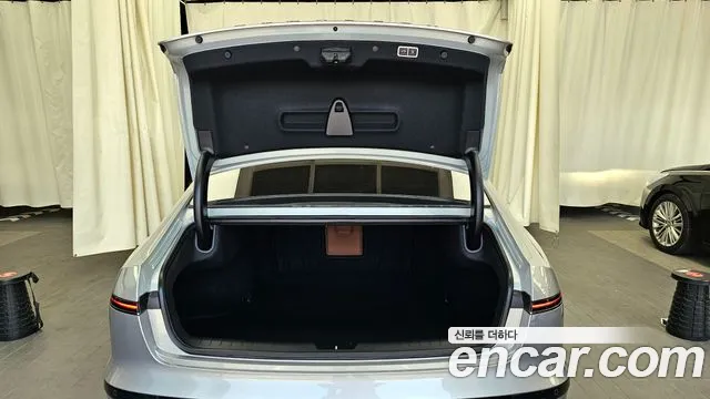 Hyundai Grandeur (GN7) id 2667913 из Кореи 2