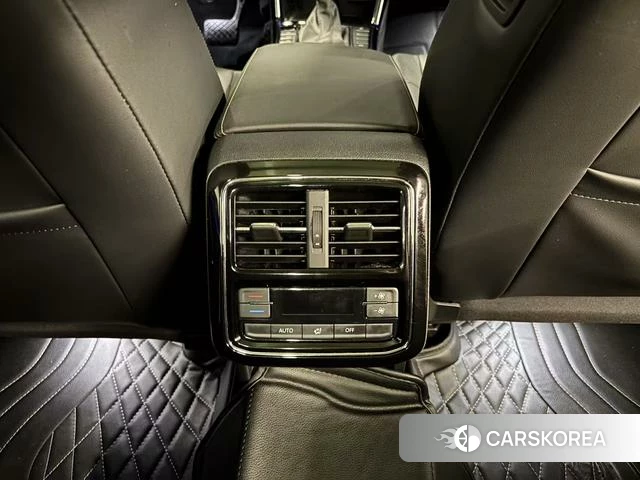 Volkswagen Passat 2021 Черный из Китая, фото 2