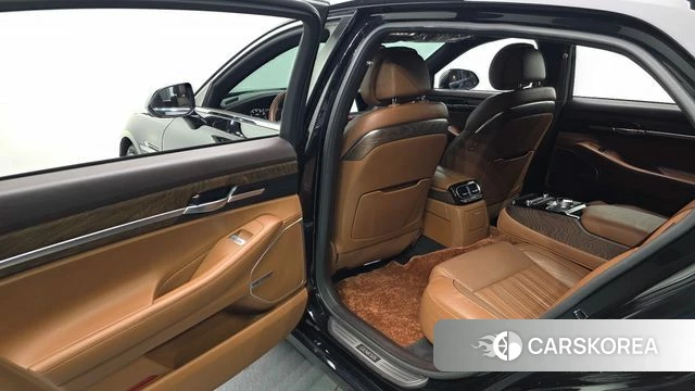 Genesis G90 2021 Черный из Кореи, фото 2