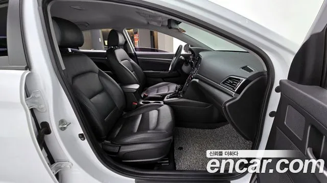 Hyundai Avante AD 2018 Белый из Кореи, фото 2