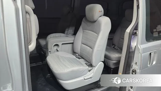 Hyundai The New Grand Starex 2018 Серебряный из Кореи, фото 2