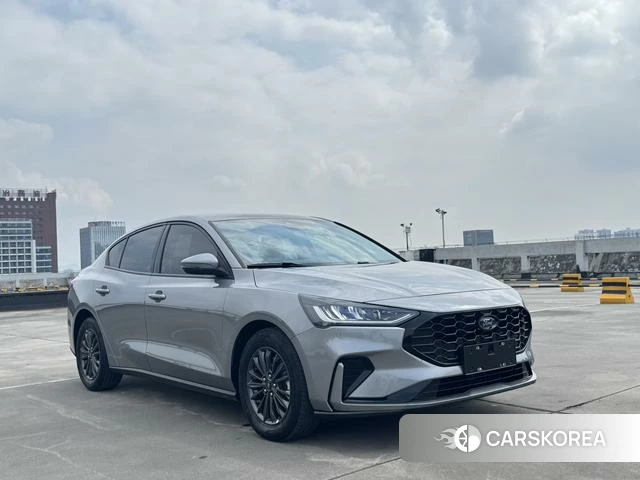 Ford Fox 2023 Серебристо-серый из Китая, фото 2