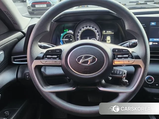 Hyundai Avante Hybrid (CN7) 2021 Белый из Кореи, фото 2